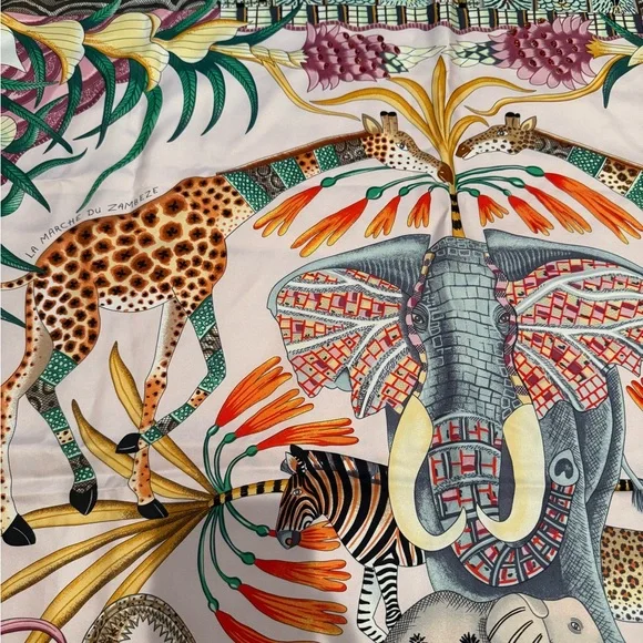 Hermès La Marche du Zambèze Silk Scarf. NEW - Picture 5 of 7